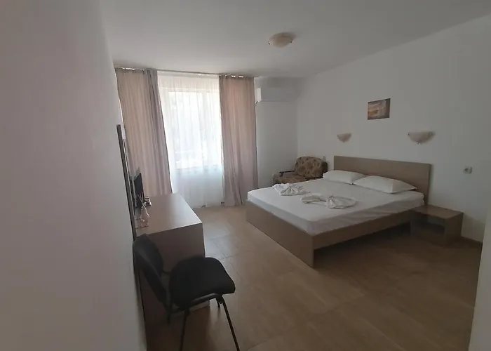 招待所 Siana House 拉夫达