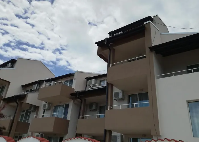 招待所 Siana House