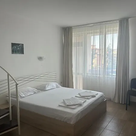 Siana House Vendégház 2*