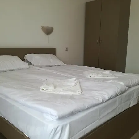 Siana House Vendégház 2*