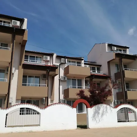 게스트하우스 Siana House 라브다