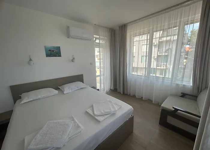 בית הארחה Siana House