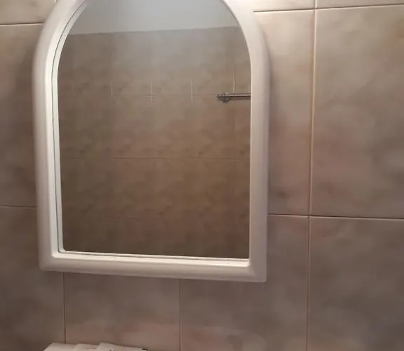 Siana House בית הארחה 3*