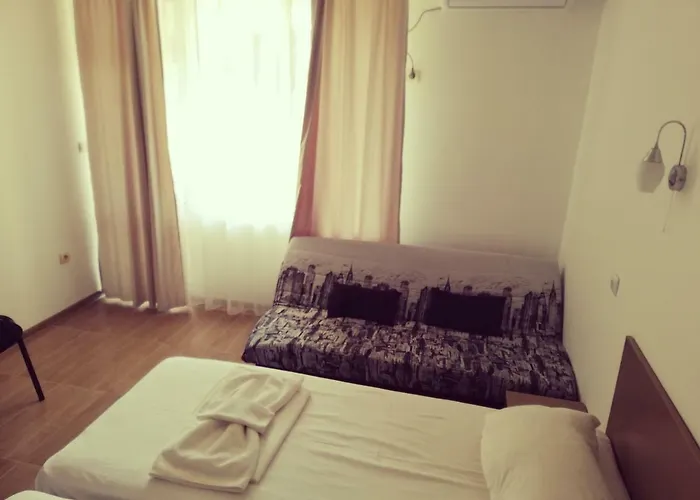 Siana House רבדה